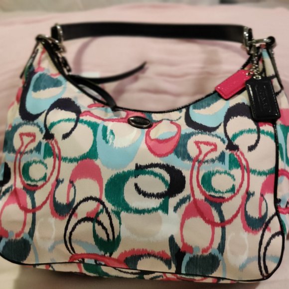 NWT Coach Ikat Signature Print Hobo Bag
